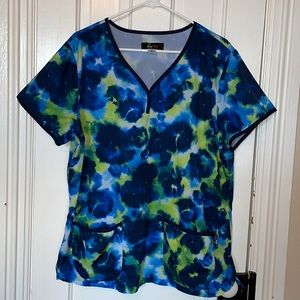 Blue & Green KOI Lite XL scrub top